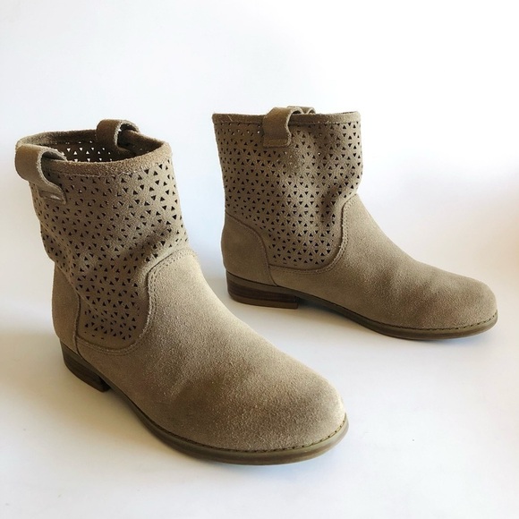 Sole Society Kaye Perforated Slouch Boots - Picture 3 of 16